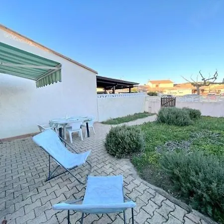 Apartment Agreable Maison Au Calme - Terrasse- Parking Prive - 6ani147